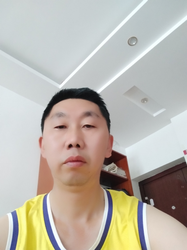 写尽半生纸上酸的第一张照片--师宗基督教相亲网